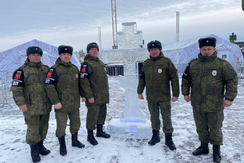 Военнослужащие военной полиции приняли участие в праздновании Крещения Господня в Главном храме ВС РФ