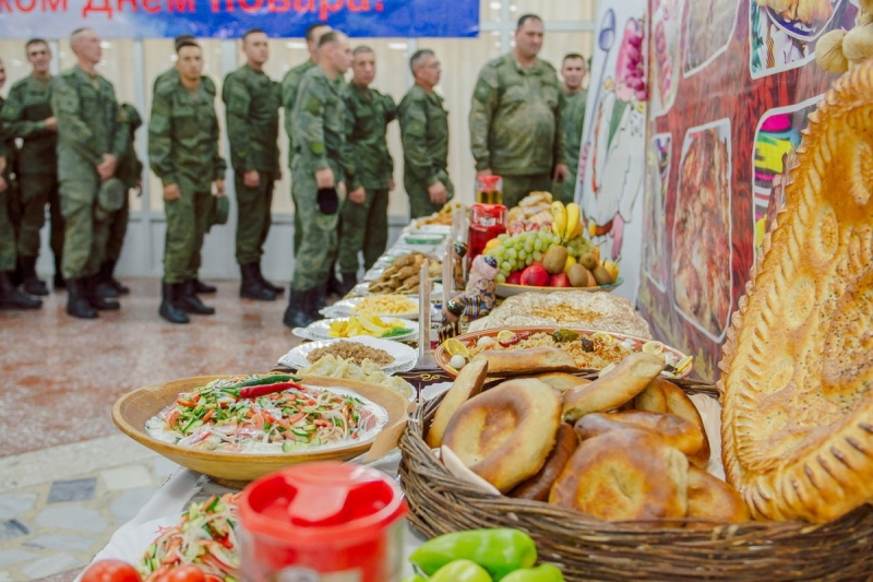 День национальной кухни прошёл в танковом соединении ЦВО