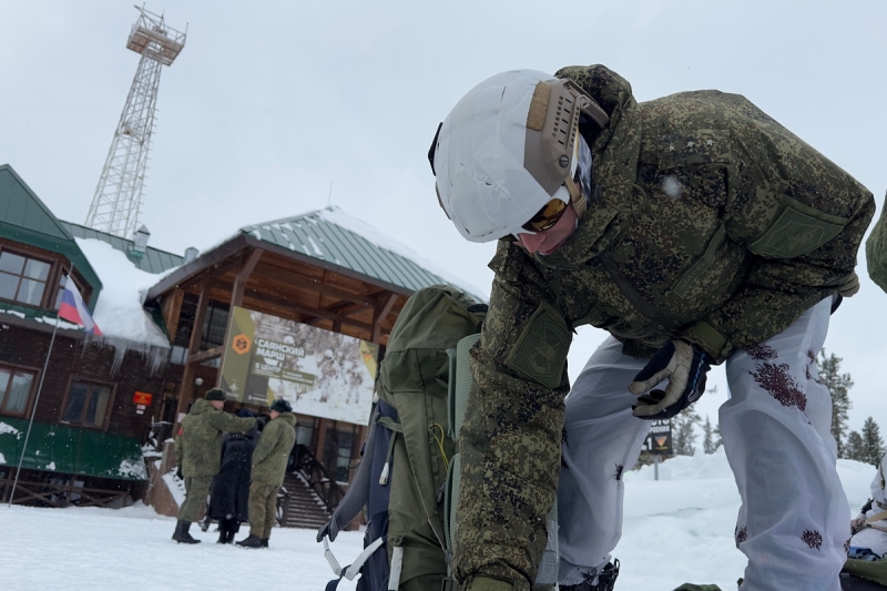 Кубок Вооруженных сил Российской Федерации по ски-альпинизму «Саянский марш-2024» стартовал в Красноярском крае