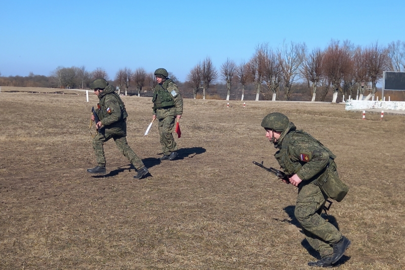 В Калининградской области мотострелков и танкистов проверили на стрессоустойчивость