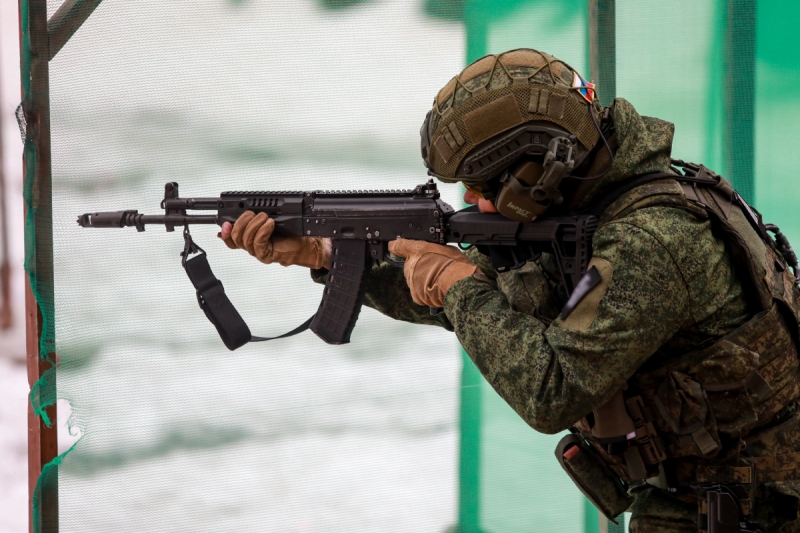 В МФОЦ на базе парка «Патриот» прошли соревнования по армейской тактической стрельбе между соединениями  15-й армии ВКС особого назначения