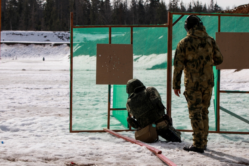 В МФОЦ на базе парка «Патриот» прошли соревнования по армейской тактической стрельбе между соединениями  15-й армии ВКС особого назначения
