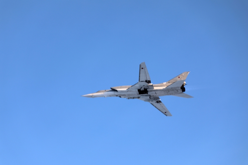 В Заполярье прошли полеты молодых офицеров на самолетах Ту-22м3