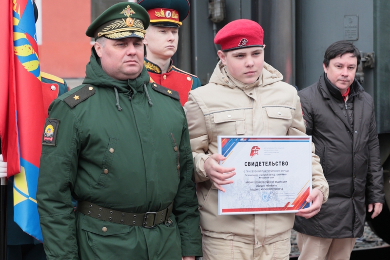 Более 9,5 тыс. человек посетили агитпоезд Минобороны России «Сила в правде» в Барнауле