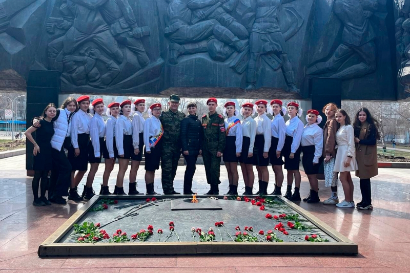 Городской смотр-конкурс лучших почётных караулов среди юнармейских отрядов состоялся в Кузбассе