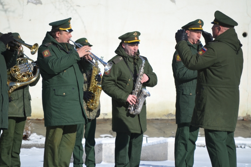 Первая отправка новобранцев в рамках весеннего призыва состоялась в военном комиссариате ВВО в Чите