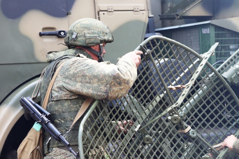 Полевой подвижный пункт управления развернули военные связисты ВВО в ходе тренировки в Приморском крае