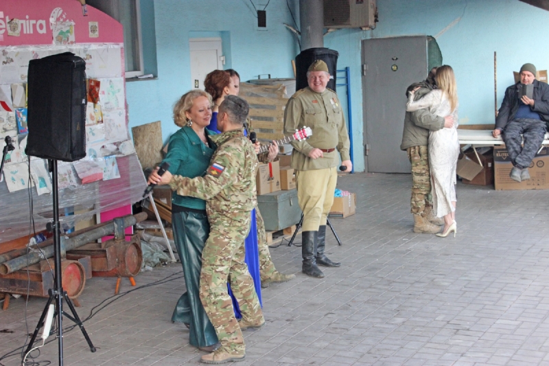 Творческая бригада Театра Российской Армии посетила с концертной программой ДНР и ЛНР