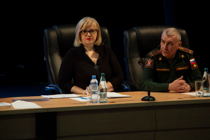 Учебно-методические сборы должностных лиц юридической службы ЦВО стартовали в Екатеринбурге
