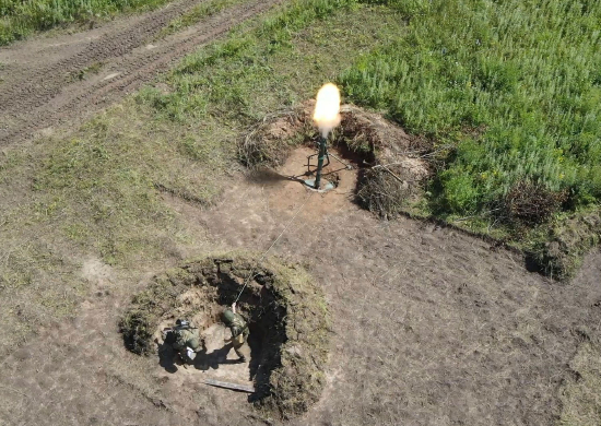 В Амурской области на полигоне «Екатеринославский» миномётчики ВВО уничтожили позиции условного противника