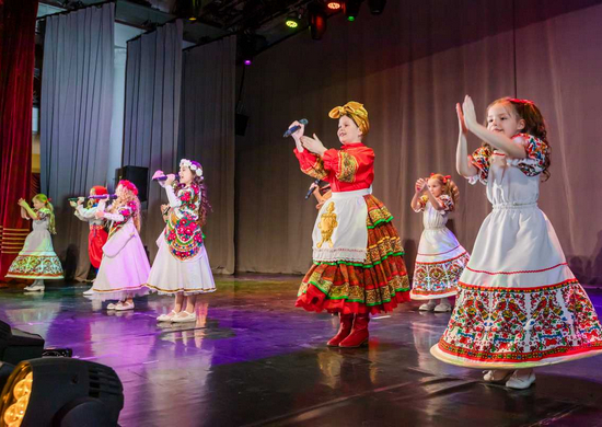 В Центральном Доме Российской Армии состоялся концерт для детей военнослужащих и гражданского персонала Минобороны России