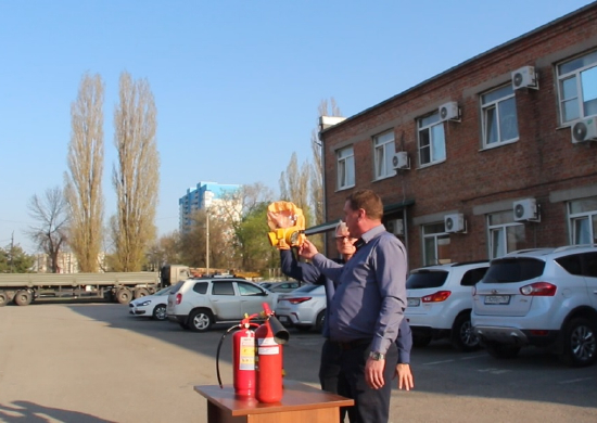 В филиале Центрального жилищно-коммунального управления проведена учебная противопожарная тренировка