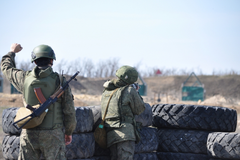 Военнослужащие ЮВО совершенствуют практические навыки по огневой подготовке на полигоне в Ставропольском крае