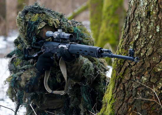Занятие со снайперами ЦВО по борьбе с артиллерийскими корректировщиками проведено в Свердловской области
