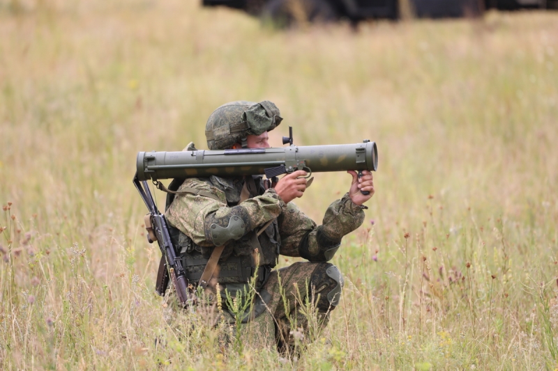 Зенитчики ЦВО в Поволжье получили на вооружение крупную партию модернизированных ПЗРК «Игла»